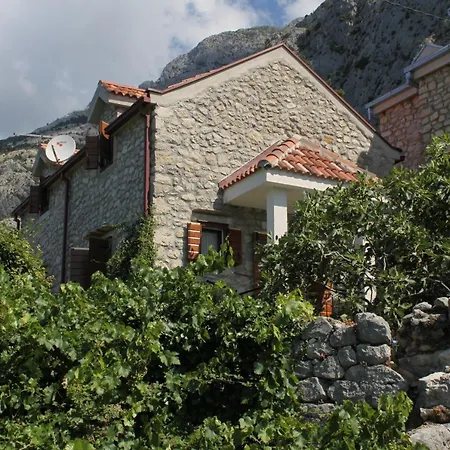 Family Friendly House With A Parking Space Gornji - Podpec, Makarska - 6915 *